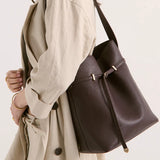 Leonie Bucket Bag BROWN