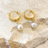 Isla Pearl Earrings